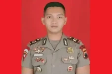 Polisi Tembak Polisi...