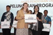 Program Beasiswa Perluas...