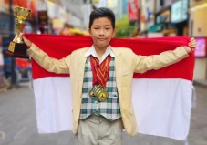 Dazle David Toalu, Siswa...