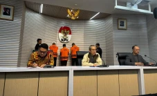 KPK Tetapkan Gubernur...