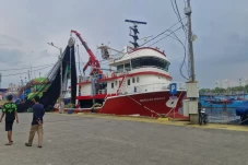 Nelayan Muara Baru Resah...