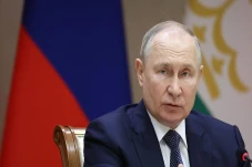 Putin Teken UU Baru...