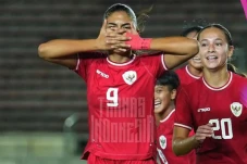 Ganyang Malaysia, Timnas...