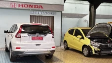 Mobil Baru vs Mobil...
