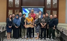 Aksara Bali Harus Tetap...