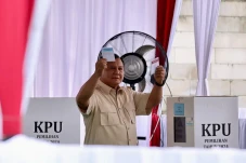 Prabowo Beri Pesan ke...