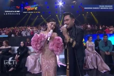 King Nassar dan Ayu...