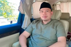 Vicky Prasetyo Maju...