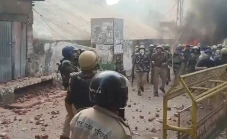 Masjid Kuno Diklaim...