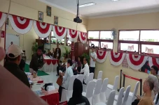 Mencoblos di TPS 12,...