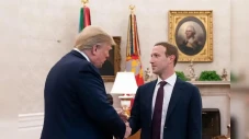 Donald Trump Temui Mark...