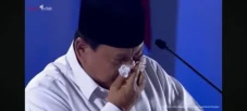 Prabowo Menangis saat...