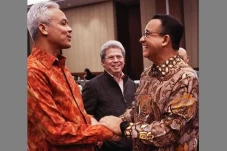 Momen Akrab Anies dan...
