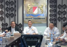 Anindya Bakrie: Rapimnas...