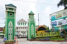 4 Universitas di Madura...
