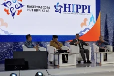 Hitungan Ketum Kadin...