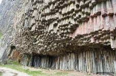 Symphony of Stones:...
