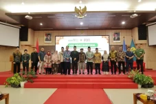 Akses Pendidikan Agama...
