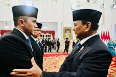 Profil 6 Pejabat Pemerintah...