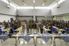 Puluhan Pegawai Perumda...