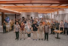 Begini Cara Telkom,...