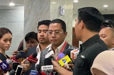Tim Ridwan Kamil-Suswono...