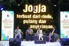 WWF Indonesia Gelar...
