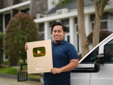 Perjalanan AD REVIEW,...
