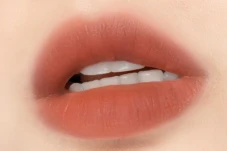 Ingin Bibir Halus dan...