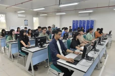 Dorong Potensi Mahasiswa,...
