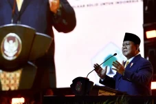 Di HUT Golkar, Prabowo...