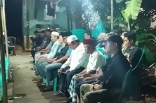 Satu Keluarga Ditemukan...