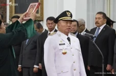 Sah! Muhidin Dilantik...