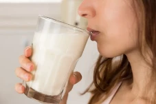 Efek Minum Susu Mentah,...