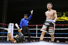 Menang KO, Ryosuke Nishida...