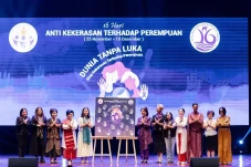 Peringati Hari Antikekerasan...