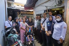 Legislator Golkar DPRD...
