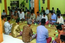 Apakah Muhammadiyah...