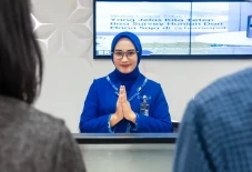 Layani Kebutuhan Nasabah,...