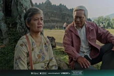 Cinta dan Kenangan di...