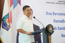 Jelang Pergantian Malam...