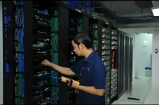 Data Center PLN Icon...