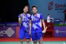 Pelatih Ganda Putri...