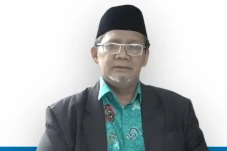 Hukum Mengucapkan Selamat...