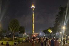 Libur Natal, Warga Antusias...