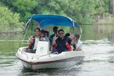 Menhut Raja Juli Cek...