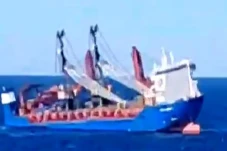 Kapal Rusia Tenggelam...