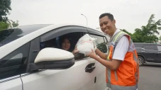 Berbagi Momen Nataru...