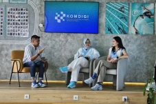 Gandeng Musisi Sheryl...