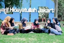 UIN Jakarta Jadi PTKIN...
